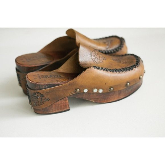 Vintage 70s Leather Hand Tooled Wood Sole Slip on Clogs 10B - Picture 6 of 10